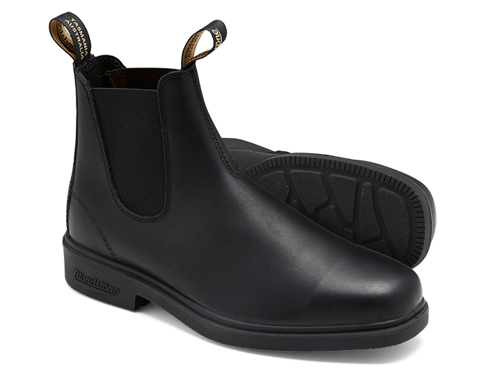 BLUNDSTONE 663 Boots, Black.