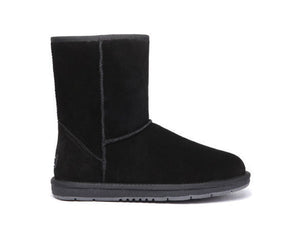 SALE. SHORT ugg boots