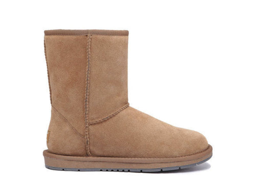 SALE. SHORT ugg boots